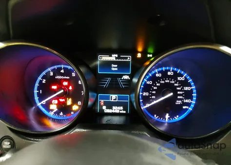 2018 Subaru Legacy 2.5I Premium из США, поврежденный, VIN 4S3BNAF64J3042456